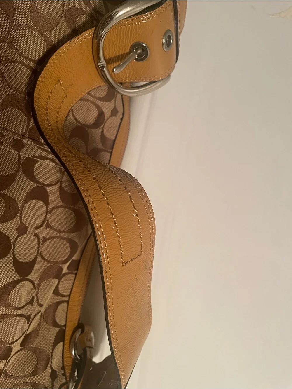 Coach shoulder bag